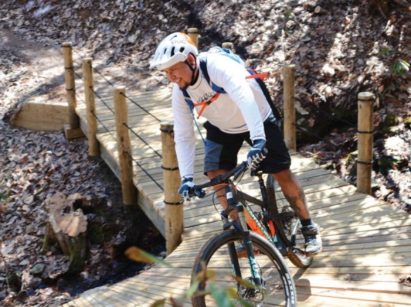 Making it awesome — Cherokee unveils 10-mile mountain biking system