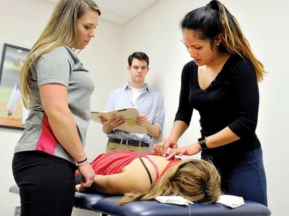 WCU’s physical therapy clinic expands