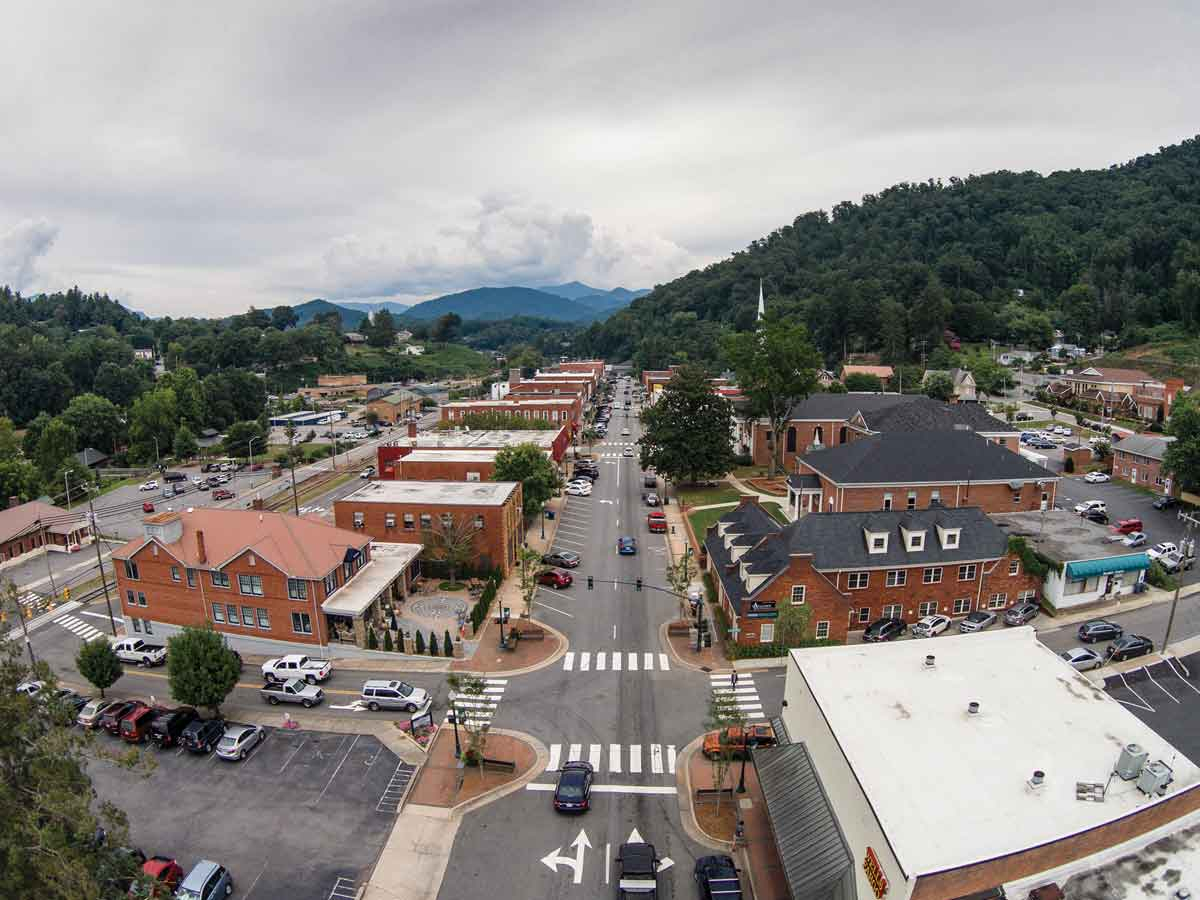 Sylva temporarily closes Spring Street