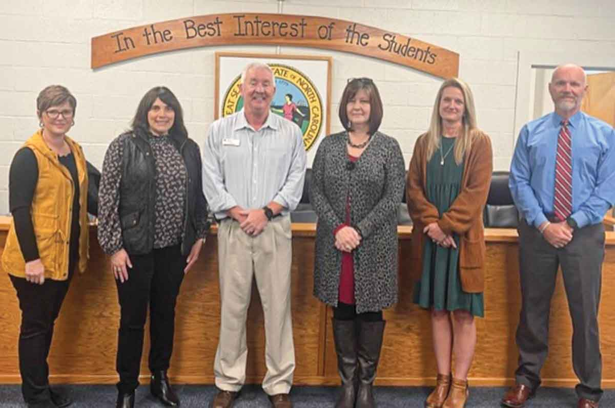 Macon County School Board welcomed its new members Dec. 5. From left: Stephanie Laseter, Hillary Wilkes, Jim Breedlove, Melissa Evans, Diedre Breeden and Chris Baldwin. MCS photo