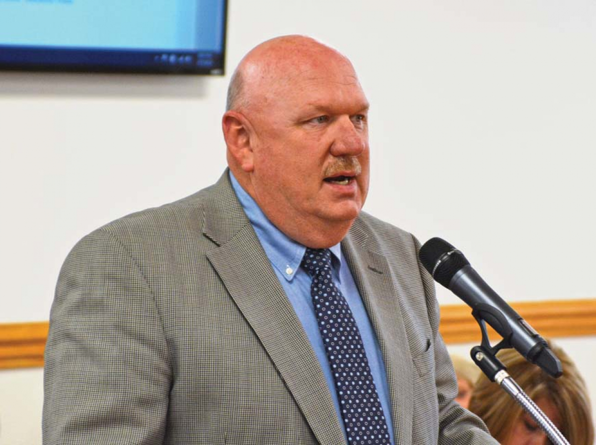 Haywood Schools superintendent announces retirement