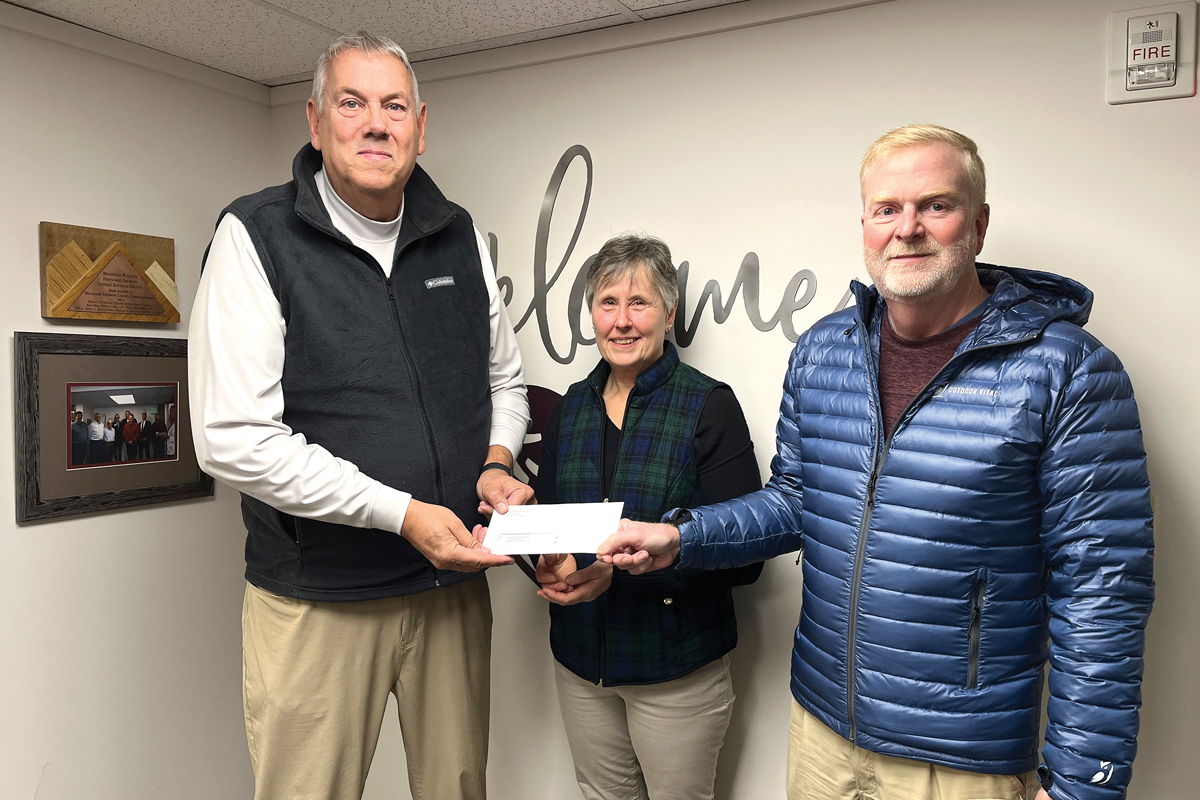 Carolyn Hindel, controller of the North Carolina Conference of the Global Methodist Church, Rev. Farron Duncan, Pastor of Plains Methodist Church in Canton and Si Simmons, deputy director of Mountain Projects. Donated photo