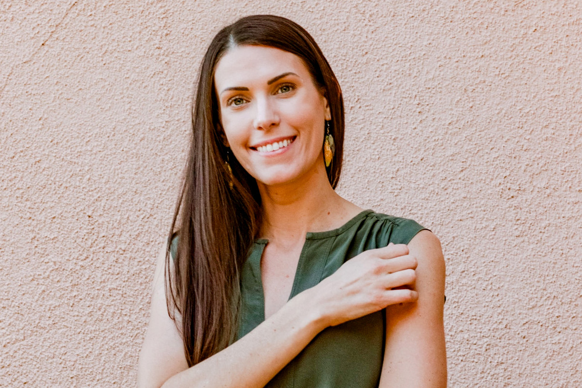 Lindsay Keeling is a WNC artist.