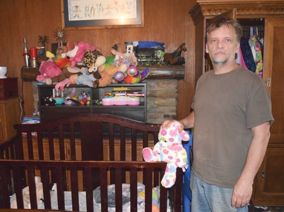 Chris Slagle of Maggie Valley is trying to care for five children after a friend of his ended up incarcerated for a series of theft and fraud charges in multiple states. Jessi Stone photo