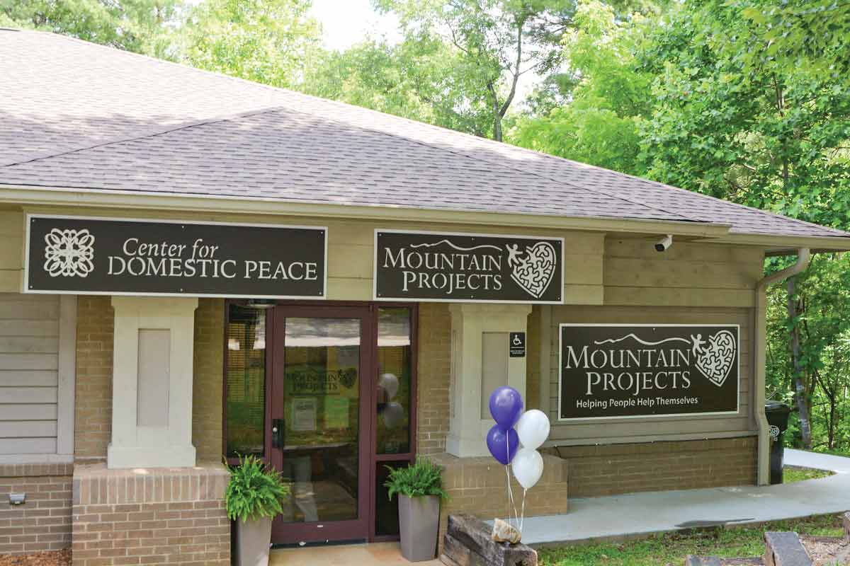 Center for Domestic Peace, Mountain Projects open offices