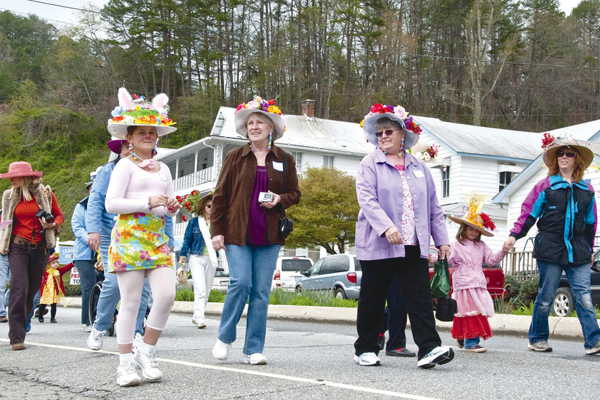 Dillsboro’s ‘Easter Hat Parade’