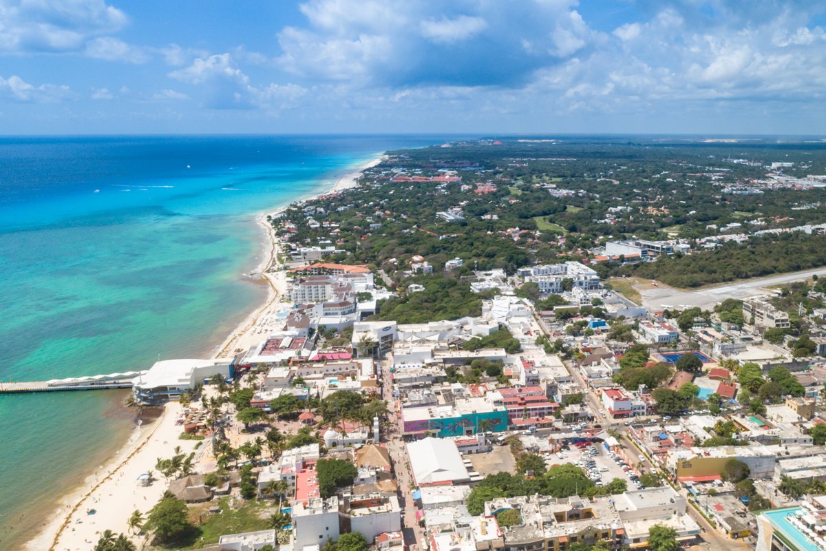 Playa del Carmen, Mexico. Wikimedia commons photo