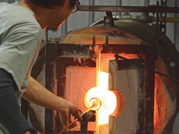 The Green Energy Park’s glass blowing workshop is just one of the opportunities it offers artisans. File photo