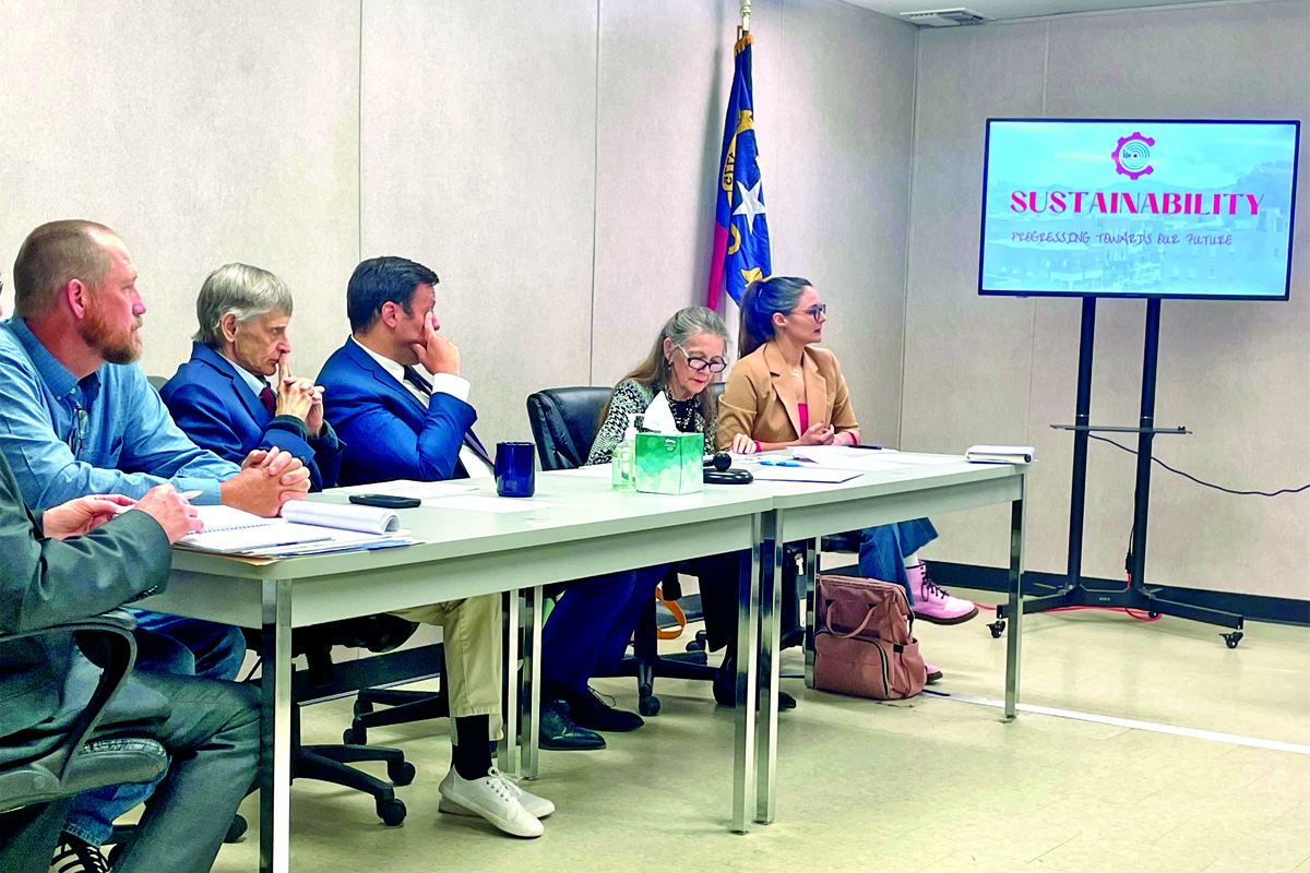 Board members (left to right) Tim Shepard, Ralph Hamlett, Zeb Smathers, Gail Mull and Kristina Proctor attend a budget workshop on April 8. Cory Vaillancourt photo