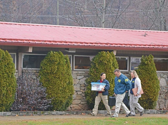 FBI agents raided Cherokee’s Qualla Housing Authority in February 2017. Holly Kays photo