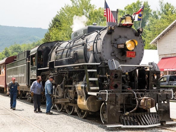 Renewed steam engine service excites Bryson, Dillsboro business owners