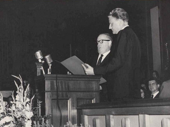 Billy Graham left legacy of humility, compassion, unity
