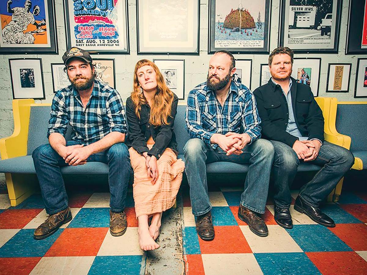 Amanda Anne Platt &amp; The Honeycutters.