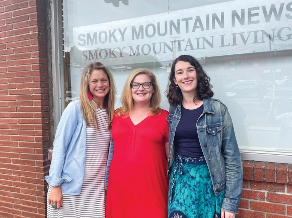 Left to right: Susanna Shetley, Jessi Stone and Holly Kays. Sophia Burleigh photo