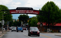 Word from the Smokies: Iconic arch returns to downtown Waynesville