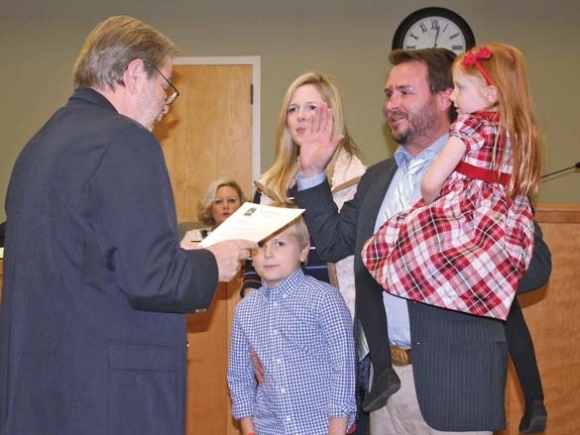 Franklin council, mayor sworn into office