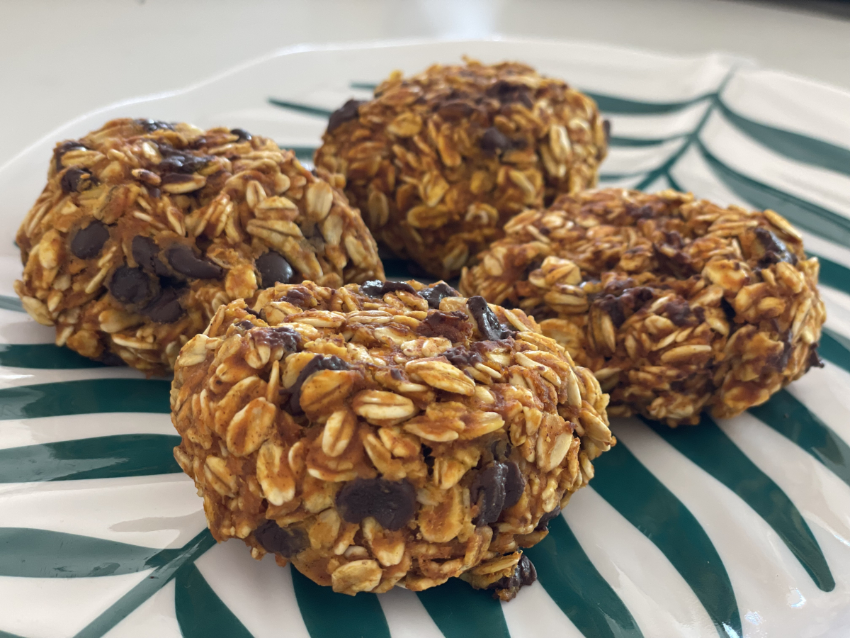 Pumpkin, Oat, Chocolate Chip Cookies