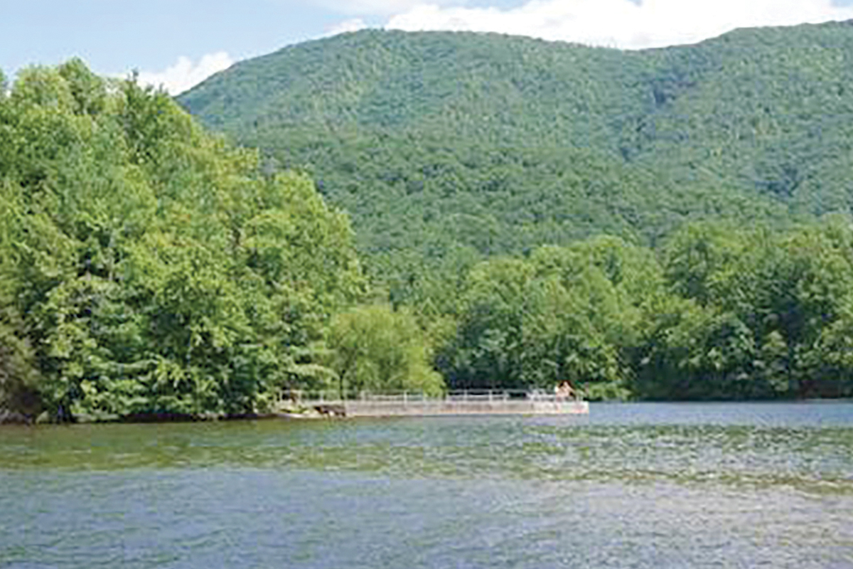 Accessible fishing pier at Indian Boundary Lake. U.S. Forest Service photo