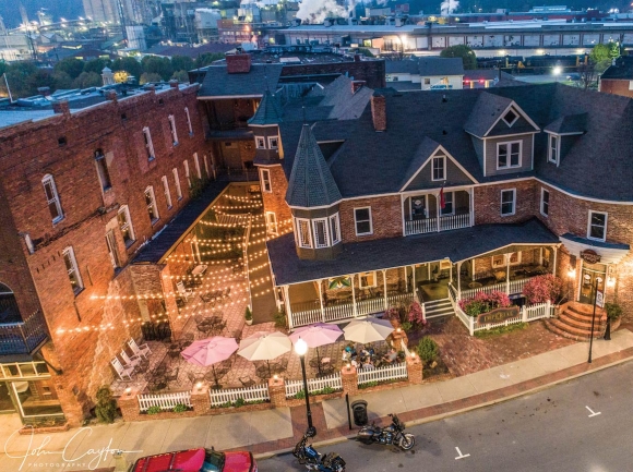 The Southern Porch in downtown Canton.