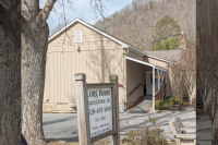Cherokee funeral home hires director with criminal past: Owner currently faces several felonies
