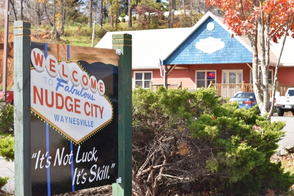 Waynesville ‘nudged’ toward gambling zoning