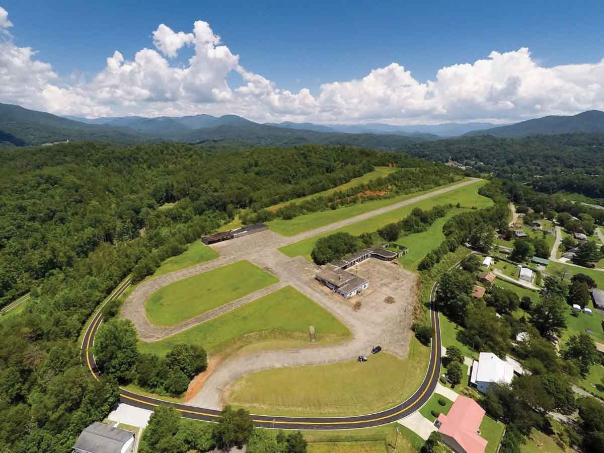 Developers discuss potential Bryson City airfield plans
