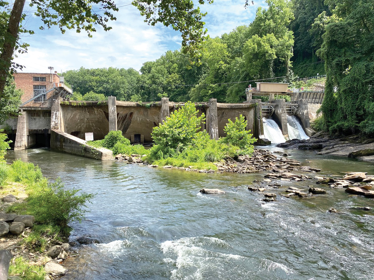 Put into service in 1925, Ela Dam is now the subject of a dam removal effort led by the Eastern Band of Cherokee Indians. Erin Singer McCombs photo 