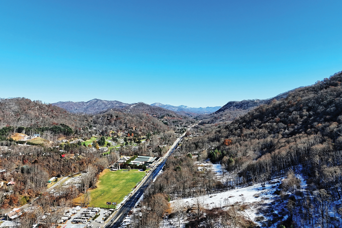 Scrappy fiscal management has helped the tiny town of Maggie Valley survive sluggish FEMA reimbursements for the past 16 months. 