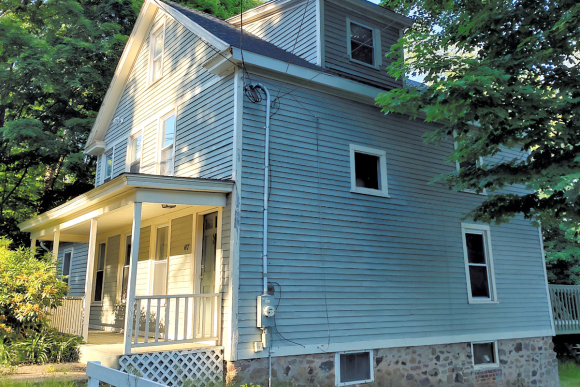 The house on Evergreen Avenue in Hamden. Garret K. Woodward photo