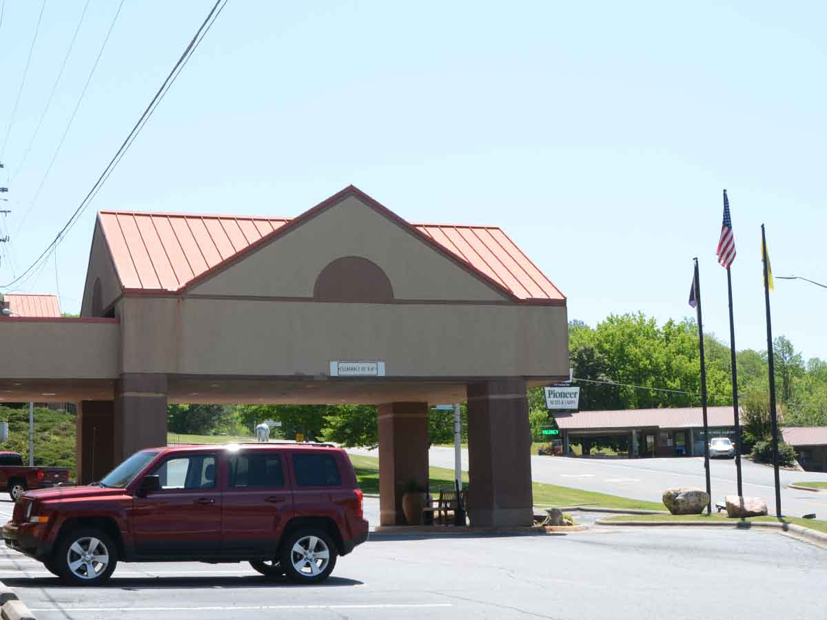 The purchase includes property on both sides of U.S. 19 that currently holds the Pioneer Cherokee Motel, Hampton Inn and Chestnut Tree Inn. Holly Kays photo