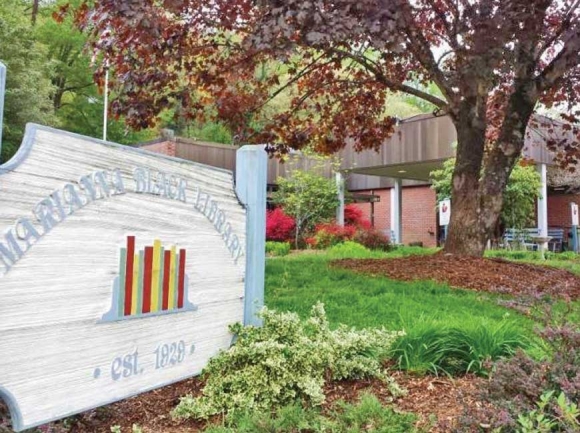 Swain County Commission chairman candidates lay out their views on whether to build a new library or renovate the existing facility. File photo