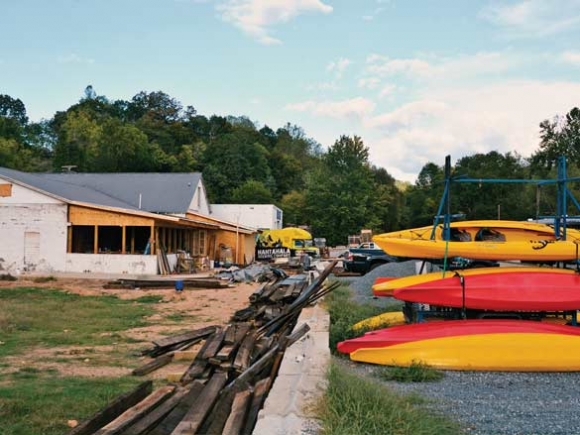 Tapping into your tummy: Nantahala Brewing launches restaurant, open-air taproom