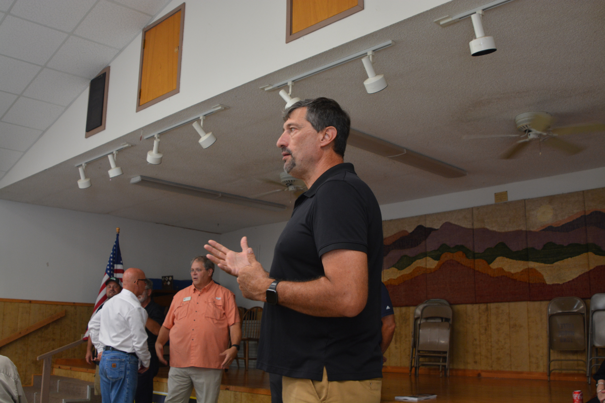 Rep. Mark Pless (R-Haywood) speaks in Maggie Valley in July, 2022. 