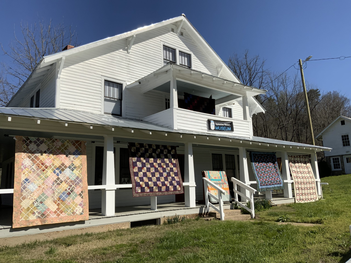 The 'Airing of the Quilts' returns May 6 in Dillsboro.