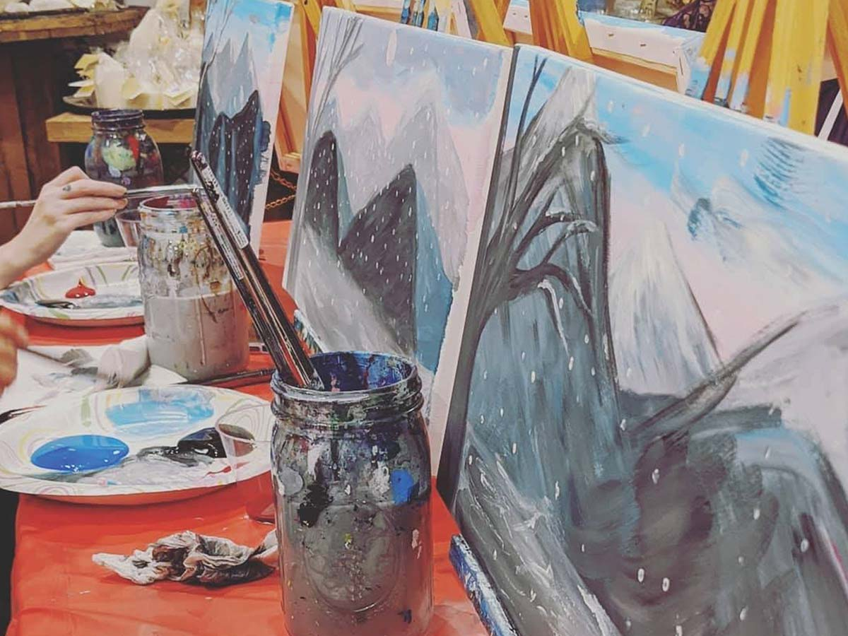 Want to paint, sip craft beer?