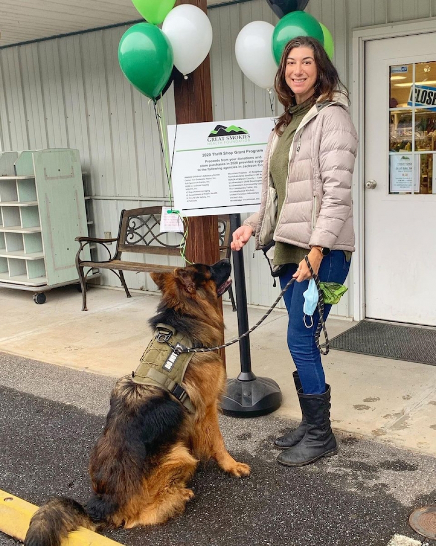 Program to use therapy dogs to aid domestic violence victims